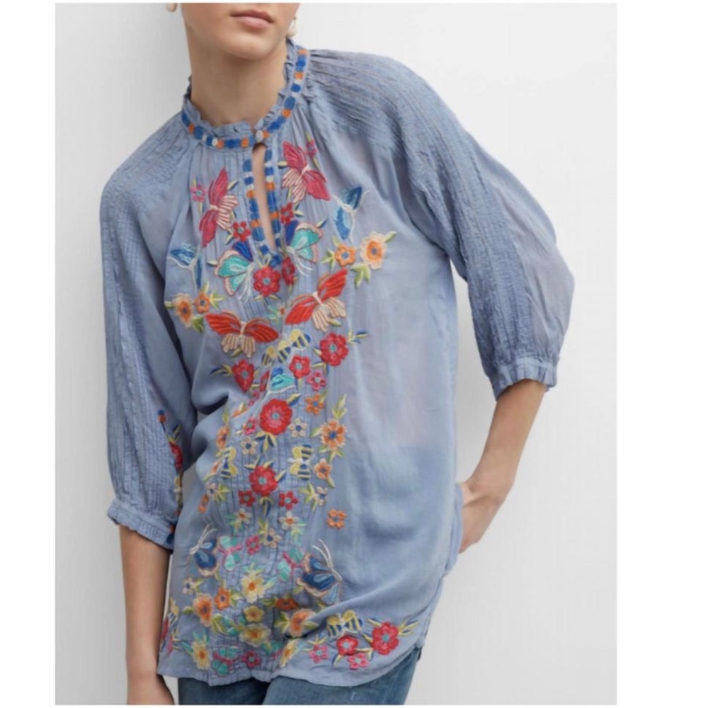 NEW JOHNNY WAS Leona Tunic Fog M L XL Embroidered Women’s